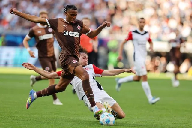 Ralenti par Sankt Pauli en Bundesliga, Francfort n’est pas encore en Ligue des champions
