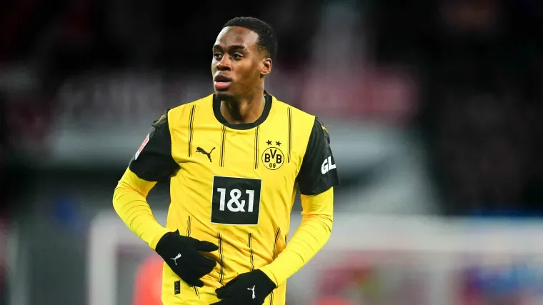 Chelsea fait une offre fraîche pour 60 millions de livres sterling Bundesliga Star