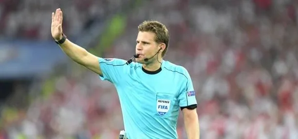 Foot- expérience inédite dans le domaine de l’arbitrage: la Bundesliga va tester les micros ouverts pour les arbitres