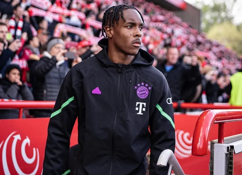 Chelsea serait prêt à recruter Mathys Tel du Bayern Munich