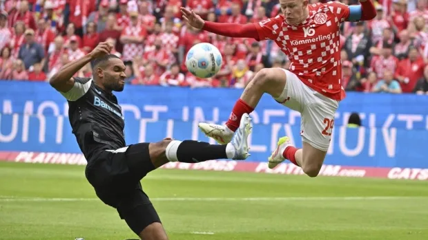 Bavaria Munich signe le défenseur Jonathan Tah de Bundesliga Rival Leverkusen