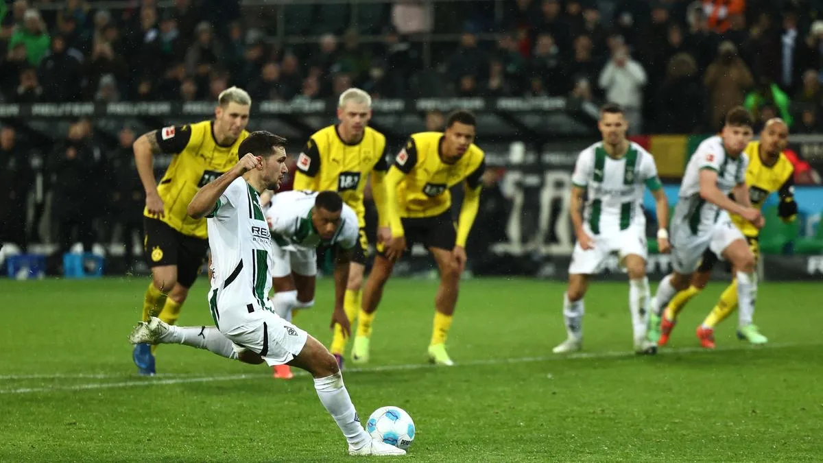Bundesliga 2024-25 : l’égalisation de Stoeger maintient Dortmund à un match nul 1-1 contre Gladbach