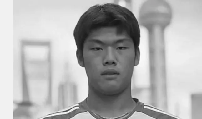 Guo Jiaxuan, l’ancien joueur du Bayern Munich, est décédé à l’âge de 18 ans. Était dans le coma depuis le 6 février