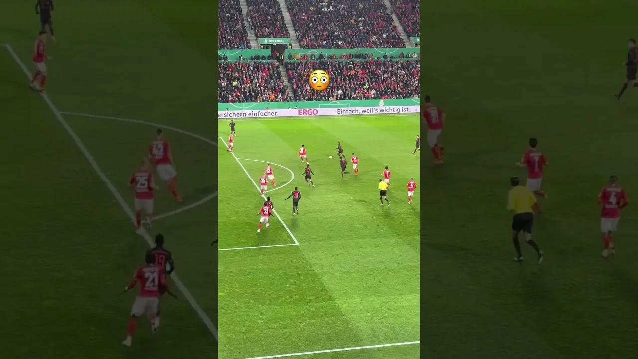 Musiala 🪄#fcb #fcbayern #kimmich #davies #fyp #bundesliga #pass #skills #wow #musiala #fy #football