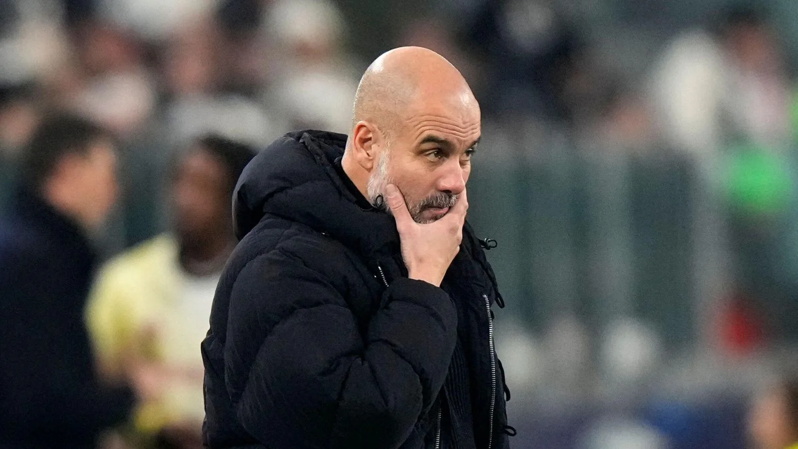 Un joueur « spécial » devrait suivre Walker alors que l’équipe de Bundesliga « prend contact »