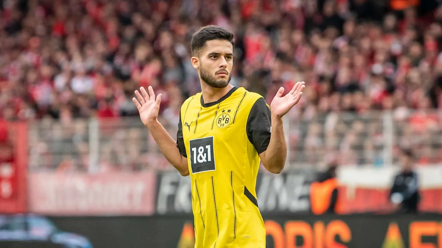 Yan Couto du Borussia Dortmund n’a pas encore libéré son potentiel en Allemagne