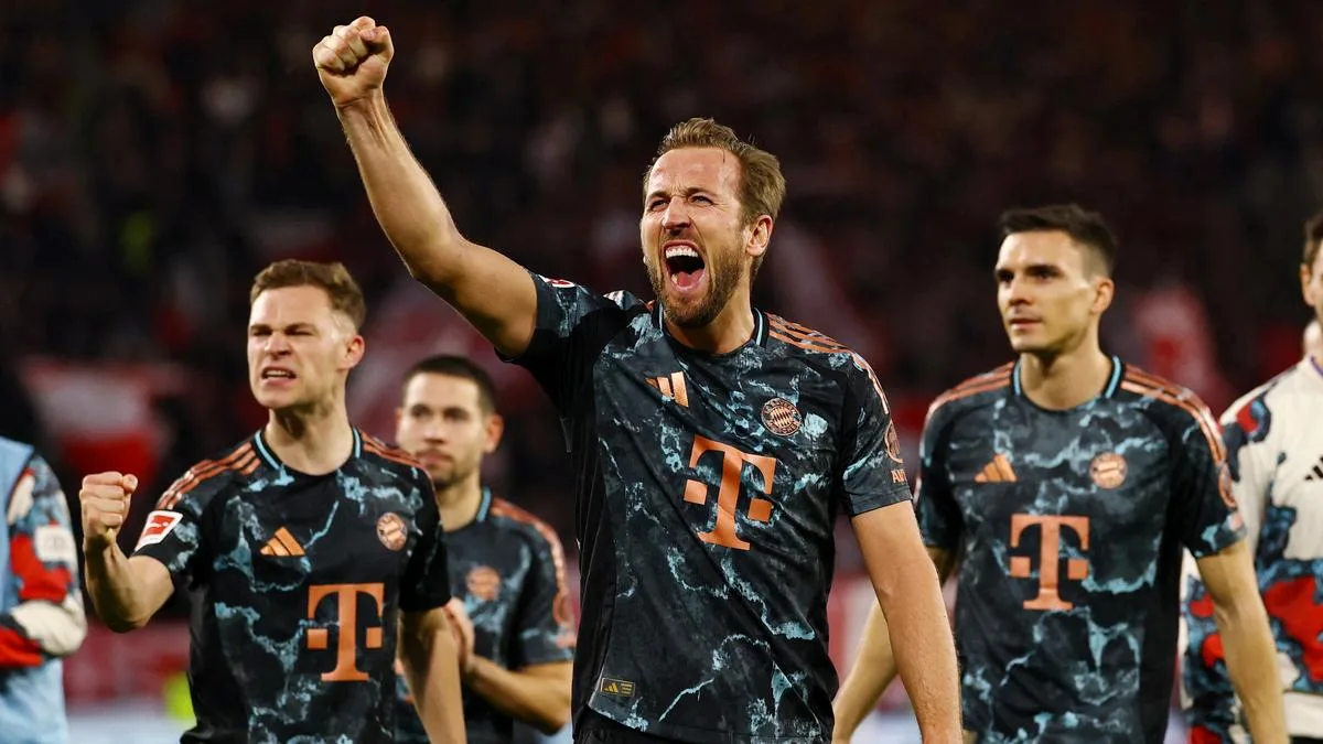 Bundesliga 2025: Le leader Bayern se bat passé en passant par Freiburg 2-1 pour augmenter le plomb au sommet