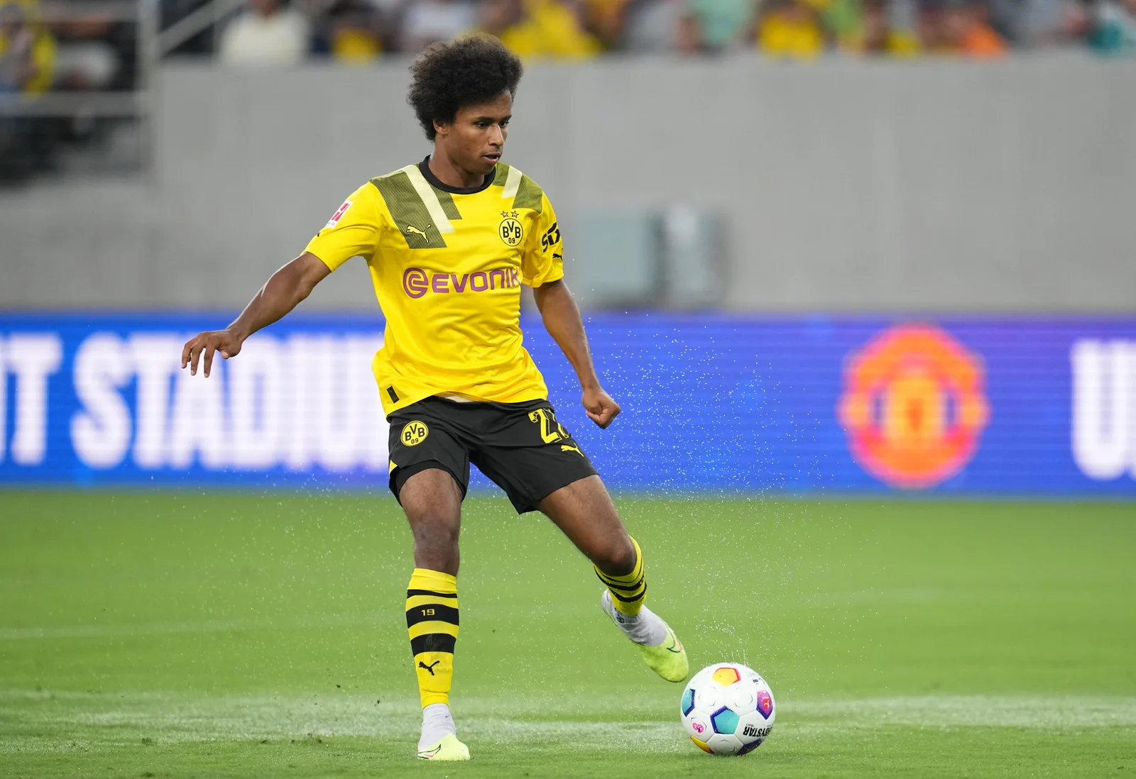 Manchester United en position pole pour signer le Borussia Dortmund l’attaquant Karim Adeyemi