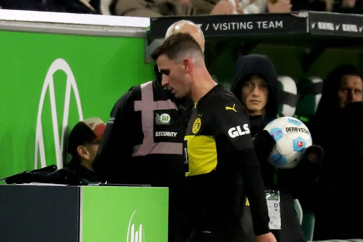 Borussia Dortmund : Star sème la confusion – qu’est-ce qui ne va pas chez lui ?