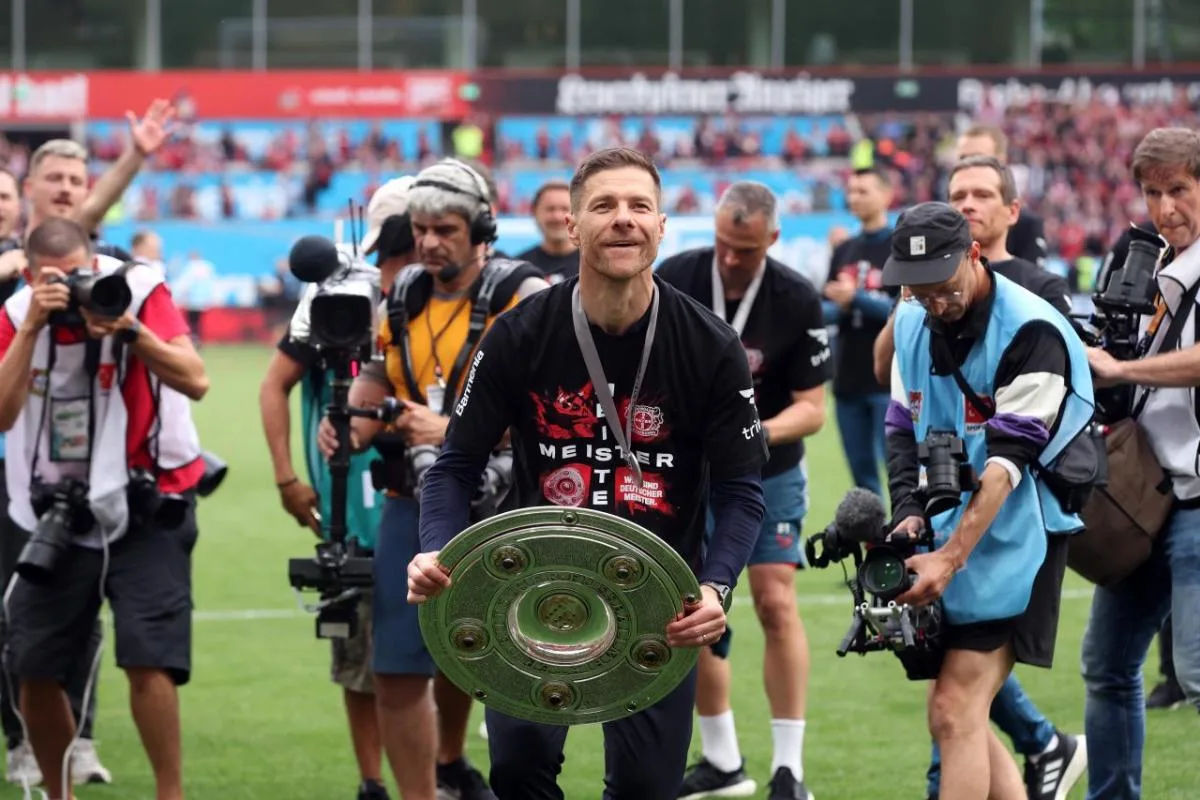 Rapport : Alonso a payé plus de 60 000 € pour des répliques de trophées de Bundesliga