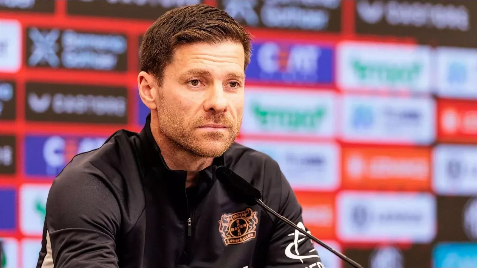 Bayer Leverkusen Boss Xabi Alonso reste silencieux sur les rumeurs du Real Madrid