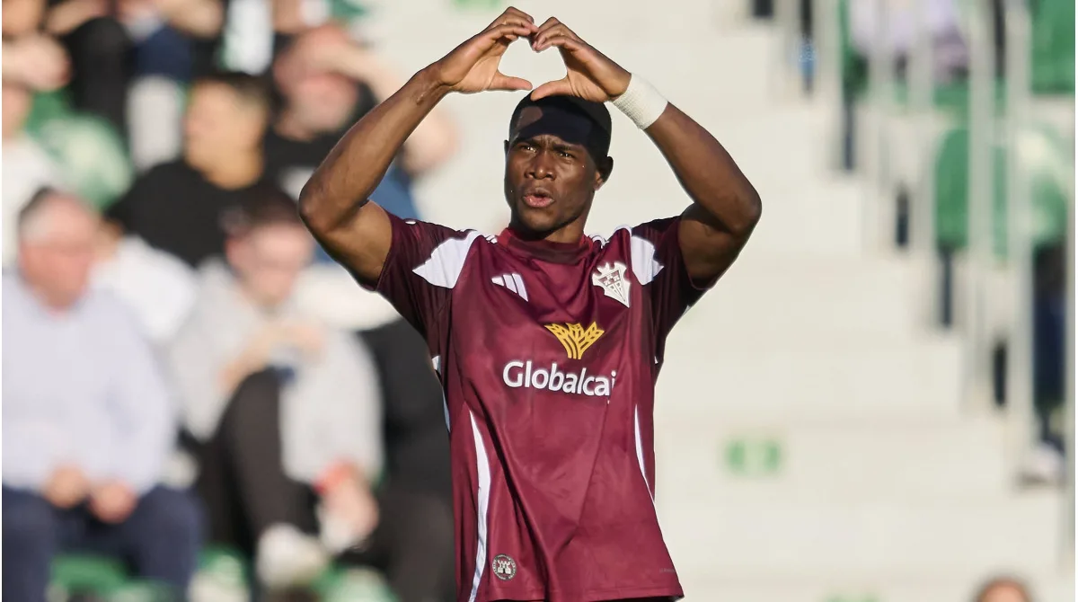 Bayer Leverkusen: Albacete Talent Christian Kofane sur le chèque médical