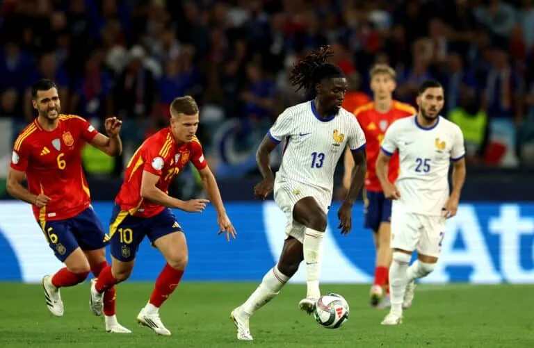 Premier League, les clubs de Bundesliga manifestent l’intérêt pour Kone