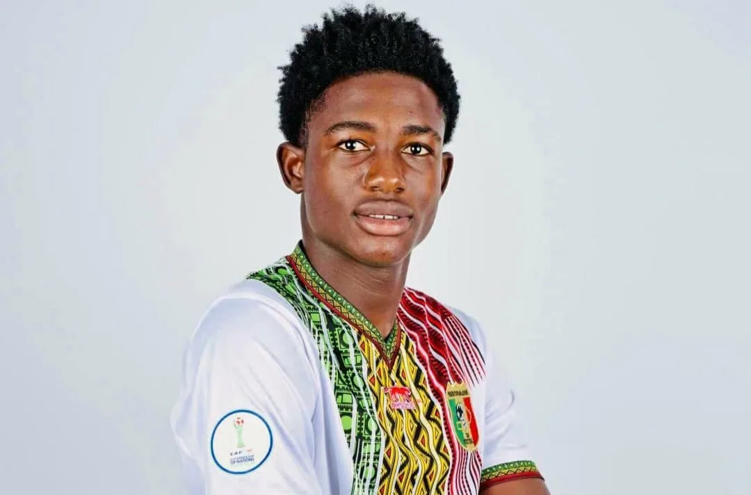 Le Bayer Leverkusen vise la pépite N’Djicoura Raymond Bomba