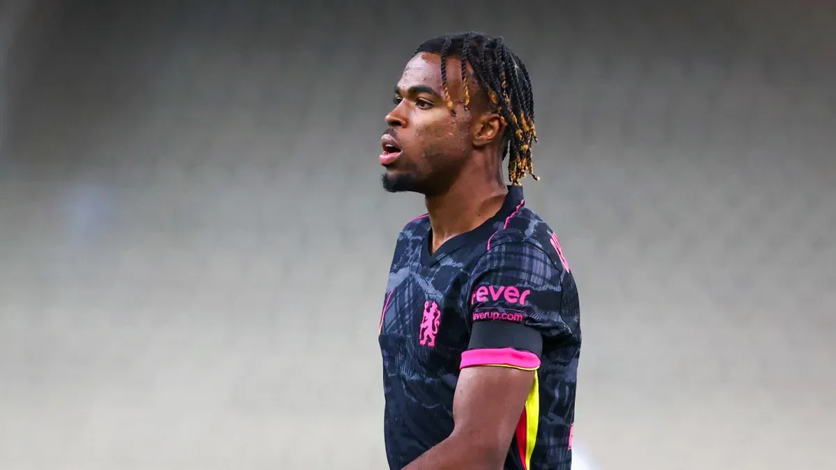 Chelsea Transfer News: le milieu de terrain de Blues Carney Chukwuemeka rejoint officiellement le Borussia Dortmund